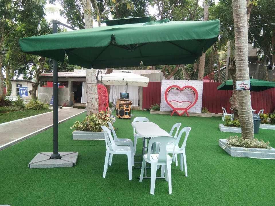 Elizabeth Hotel - Naga Pili  Exterior photo
