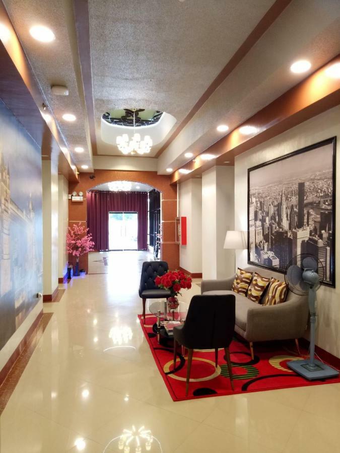 Elizabeth Hotel - Naga Pili  Exterior photo